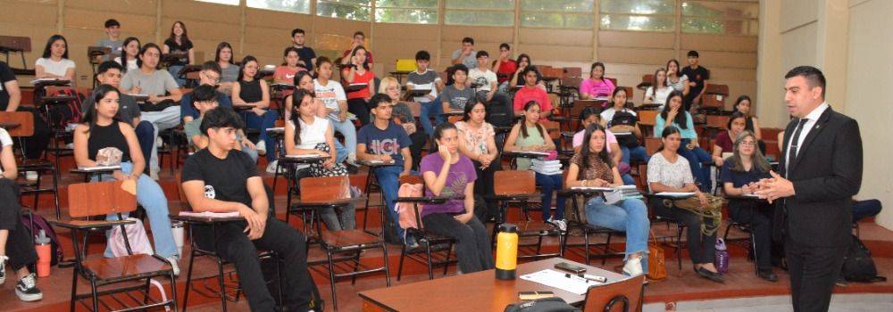 Facultad de Ciencias Económicas - UNA :: Portada