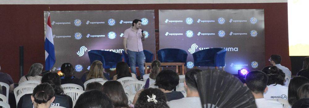 FCE-UNA fue sede de la charla conversatorio “Jóvenes informados, jóvenes que eligen”