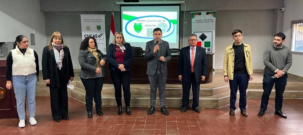 Jornada de promoción académica en el Colegio Experimental Paraguay-Brasil