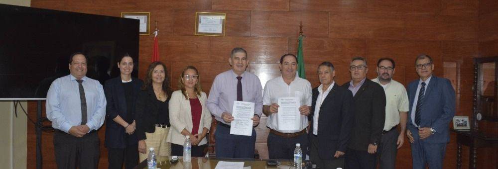 Nueva Comisión Directiva de la Asociación de Docentes e Investigadores de la FCE-UNA inicia su gestión institucional