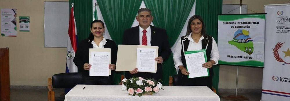 Convenio de Cooperación en la FCE Villa Hayes
