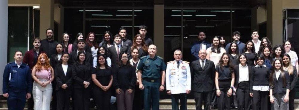 FCE-UNA y Fuerzas Militares fortalecen la vinculación académica en gestión pública