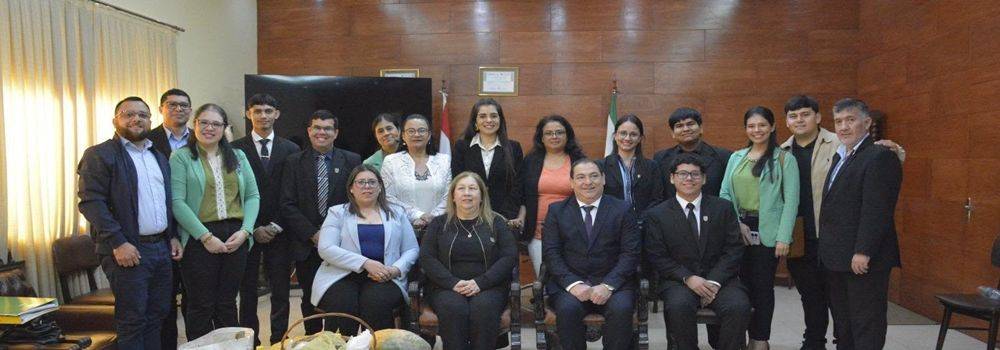 FCE-UNA fortalece el diálogo institucional con representantes de la Filial San Pedro
