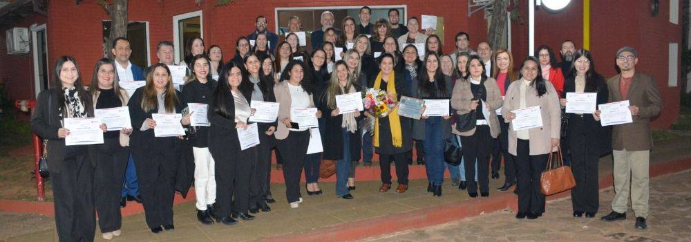 Culmina exitosamente capacitación en Postgrado FCE-UNA