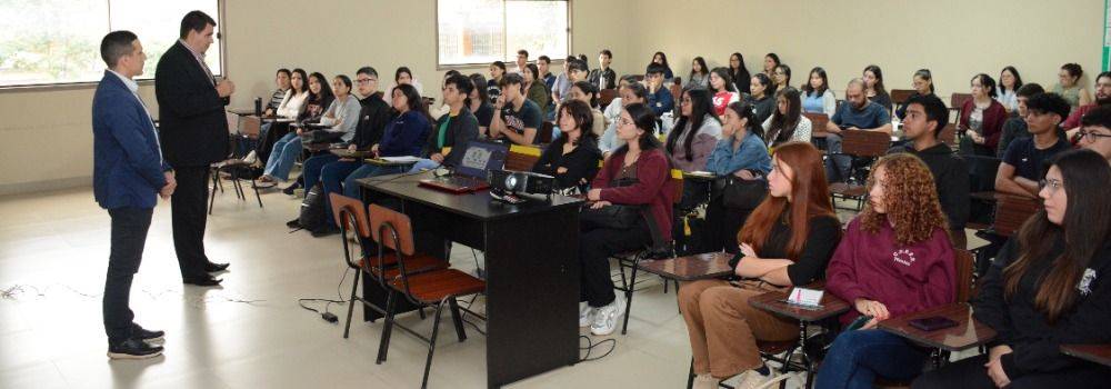 Jornadas de Inducción para Estudiantes de Administración en la UNA