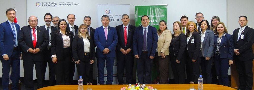 Firma de Convenio Marco de Cooperación Interinstitucional entre la AGPE y la FCE-UNA