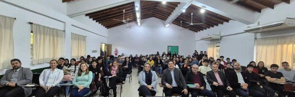 Charla informativa sobre Extensión Universitaria en la FCE – Filial Caacupé