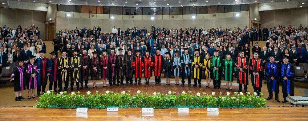 La UNA renueva sus autoridades en una solemne jornada de reconocimiento e imposición de investidura