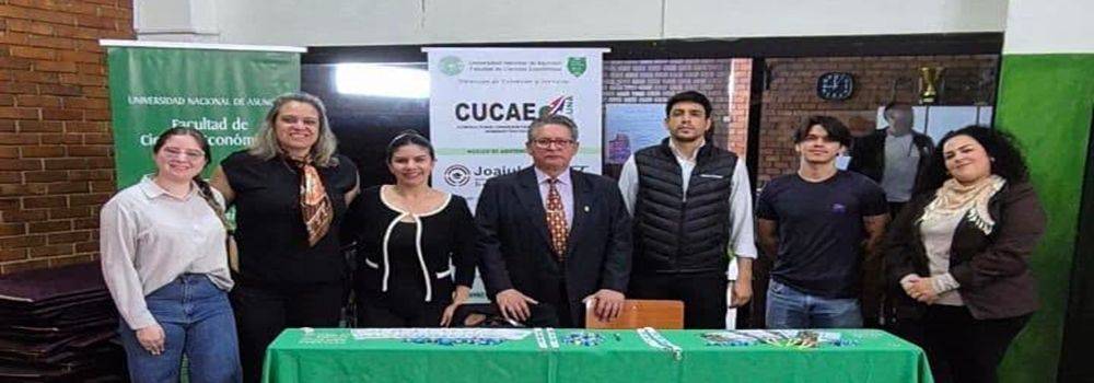 FCE-UNA presente en la Expo Carreras del Colegio Santa Clara